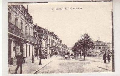 33812 Ak Lens France Rue de La Gare Bahnhof um 1915