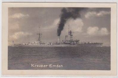 48074 Foto Ak leichter Kreuzer Emden um 1925
