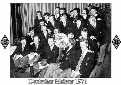 Borussia Mönchengladbach Deutscher Meister 1971 Super Mannschaftskarte + +