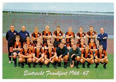 Eintracht Frankfurt + + 1966-67 + + Super Mannschaftskarte + +