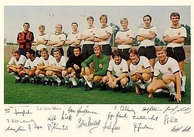 Eintracht Frankfurt + + 1970-71 + + Super Mannschaftskarte + +