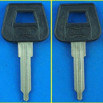 Schlüsselrohling Börkey 968 mit Kunststoffkopf für Porsche, VW / Dom + Huf Profil NC