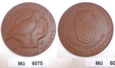 DDR Porzellan Medaille Hauptvorstand der CDU für treue Dienste