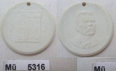 weisse DDR Porzellan Medaille Maxim Gorki Gedächtnisstätte Heringsdorf