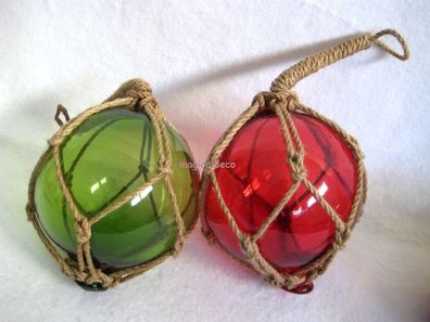 2 X kleine Fischerkugeln im Netz- rot und grün- Maritime Deko- 5 cm