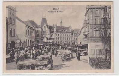 51590 Feldpost Ak Neuß Markt mit Rathaus 1916