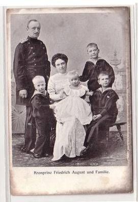 16271 Ak Kronprinz Friedrich August und Familie um 1900