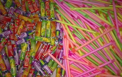 700 Teile Neon Brausepulver Sticks/ Traubenzucker Mix Wurfmaterial Karneval Fasching