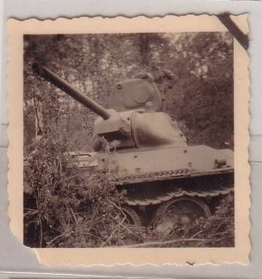32886 Foto Deutscher Soldat auf Panzer Tank 2. Weltkrieg