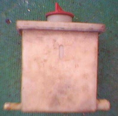 Hydraulic / Servo Öl Behälter > VW Golf 1 / Cabrio / Caddy / Scirocco / Jetta [
