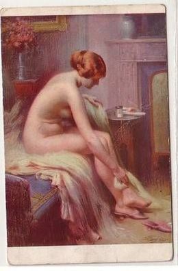 52570 Kunst Ak Erotik "Nach dem Bade" von D. Enjolras um 1920