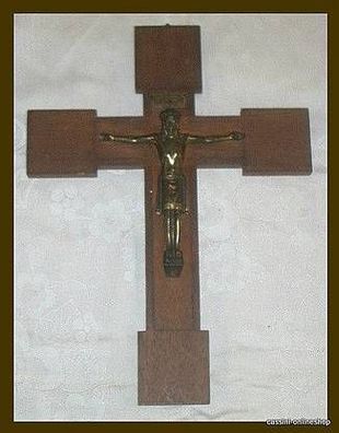 Holzkreuz mit Messing Jesu