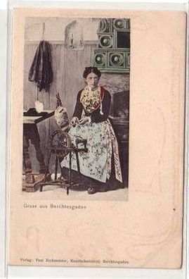 53920 Ak Gruß aus Berchtesgaden Frau in Tracht am Spinnrad um 1900
