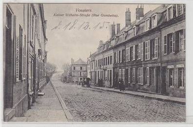 54409 Ak Vouziers France Kaiser Wilhelm Strasse (Rue Gambetta) 1915