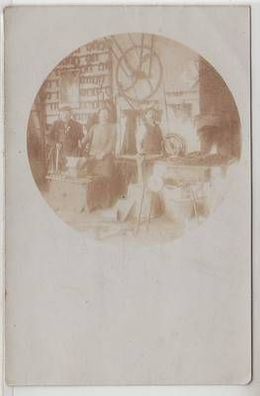53956 Foto Ak Hufschmiede Werkstatt mit Amboss um 1910