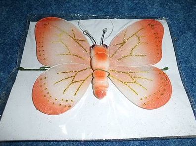 größerer Schmetterling zur farbigen und fröhlichen Gestaltung ihres Wohnraumes