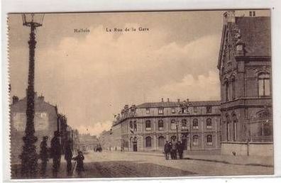 26390 Ak Halluin Frankreich La Rue de la Gare um 1915