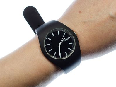 Herren Damen Armbanduhr DAU HAU Uhr Zeit Miniblings Gummiband Schwarz Gummi