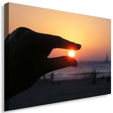 Sonne in der Hand Leinwandbild / AK Art Bilder / Leinwand Bild + Mehrfarbig XXL