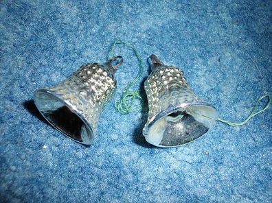 Baumschmuck / Tannenschmuck---2 alte Glocken aus Glas