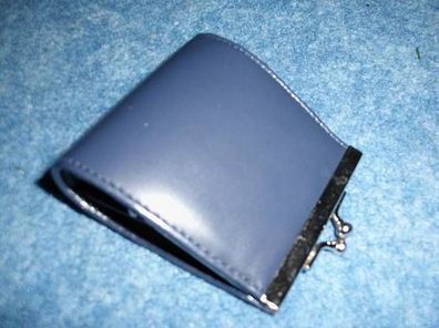 einfache kleine unbenutzte Geldbörse / Portmonais für die Hosentasche---blau