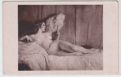 38598 Erotik Ak Nackte Dame mit Fächer aus Pfauenfedern um 1910