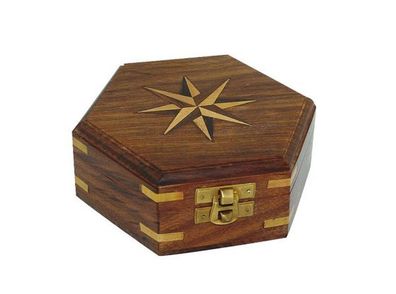 Holzbox, sechseckige Maritime Box mit Windrose Inlay und Messingecken 13 cm