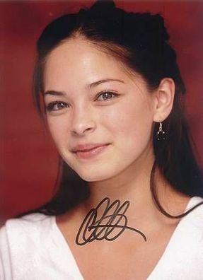 Original Autogramm Kristin KREUK auf Großfoto