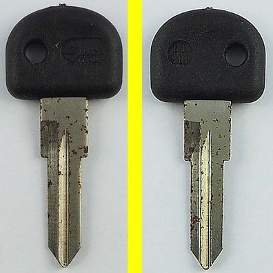 Silca GT5BP mit Kunststoffkopf - KFZ Schlüsselrohling mit Lagerspuren !