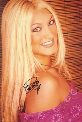 Original Autogramm BROOKE HOGAN auf Großfoto