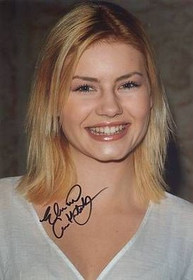 Original Autogramm ELISHA Cuthbert auf Großfoto