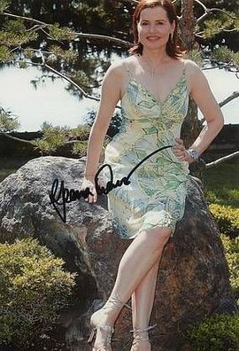 Original Autogramm GEENA DAVIS auf Großfoto