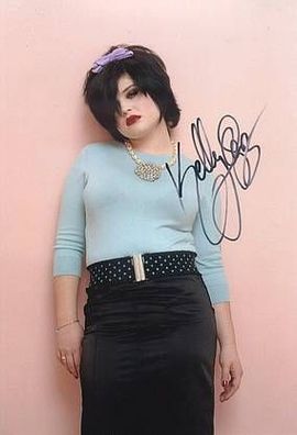 Original Autogramm KELLY Osbourne auf Großfoto