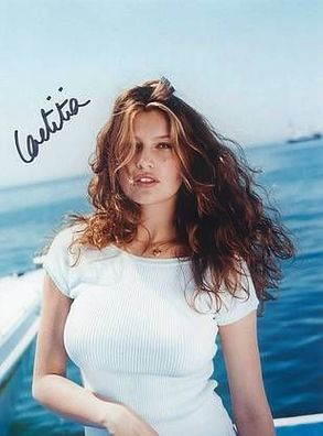 Original Autogramm Laetitia CASTA auf Großfoto