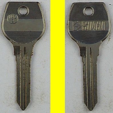 Silca MAZ2 - KFZ Schlüsselrohling mit Lagerspuren !