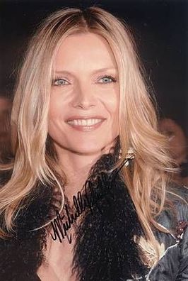 Original Autogramm Michelle Pfeiffer auf Großfoto