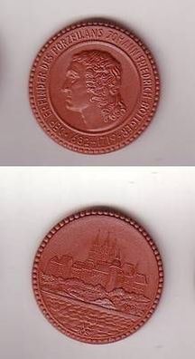 braune DDR Medaille aus Meissner Porzellan Johann Friedrich Böttger 1682-1719