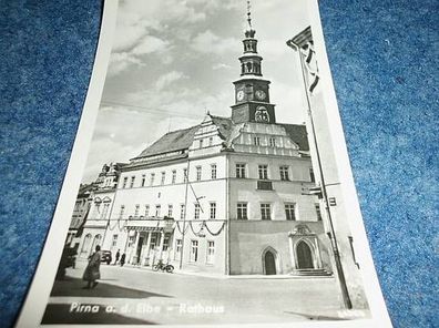 3980 / Ansichtskarte- Pirna a. d. Elbe---Rathaus