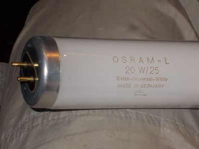 aktuelles Modell (aber nicht dimmbar) ersetzt Osram - L 20 W/25 Weiss-Universal-White