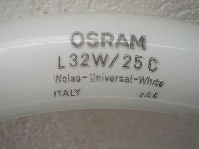 Osram L 32W/25 C L32W/25C L 32 W / 25 C Weiss-Universal-White Italy zA4 Ring Lampe T9
