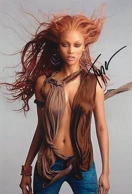 SEXY Original Autogramm TYRA BANKS auf Großfoto
