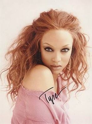 SEXY Original Autogramm TYRA BANKS auf Großfoto