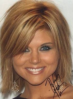 Original Autogramm Tiffani-AMBER Thiessen auf Großfoto
