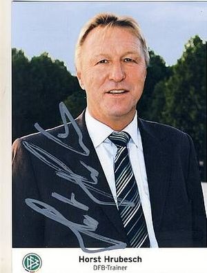 Horst Hrubesch DFB Nationalspieler Autogrammkarte Original Signiert + A47182