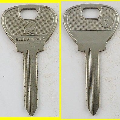 Silca SX6 - KFZ Schlüsselrohling mit Lagerspuren !