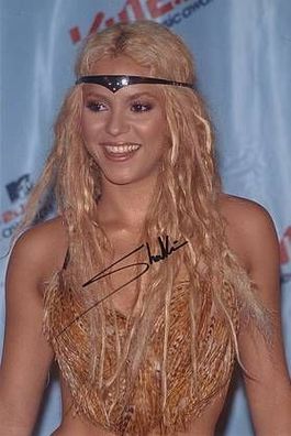 Original Autogramm Shakira auf Großfoto