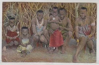 58434 Ak Eine Wakamba Familie in Ikusa Englisch Ost Afrika um 1910