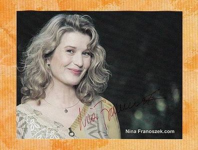 Nina Franoszek - persönlich signiert