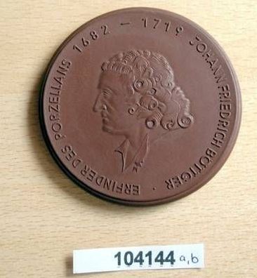 DDR Medaille Meissner Porzellan braun Johann Friedrich Böttger 1682-1719