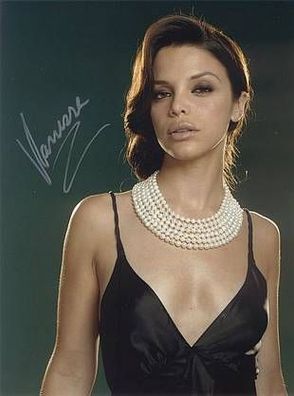 SEXY Original Autogramm Vanessa Ferlito auf Großfoto